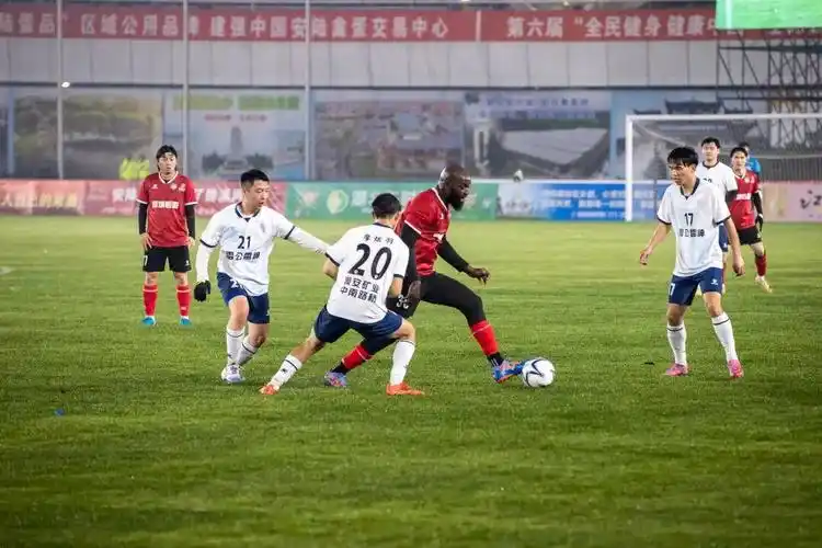 老挝超级联赛：老挝丰田 VS 老挝陆军